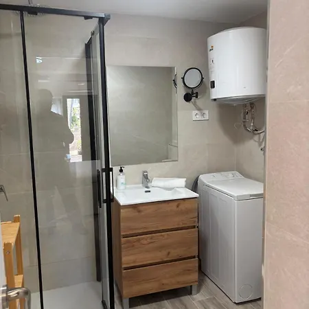 Apartment Carihuela Beachfront Retreat *