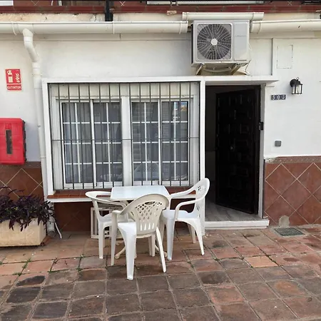 Apartment Carihuela Beachfront Retreat
