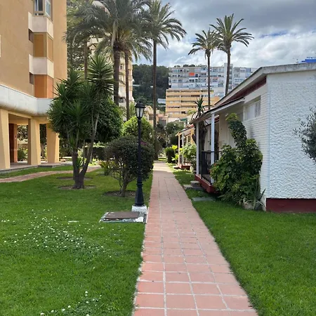 Apartment Carihuela Beachfront Retreat Torremolinos